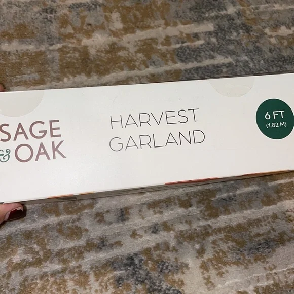 GNOME    SAGE&OAK  HARVEST GARLAND - Picture 3 of 4